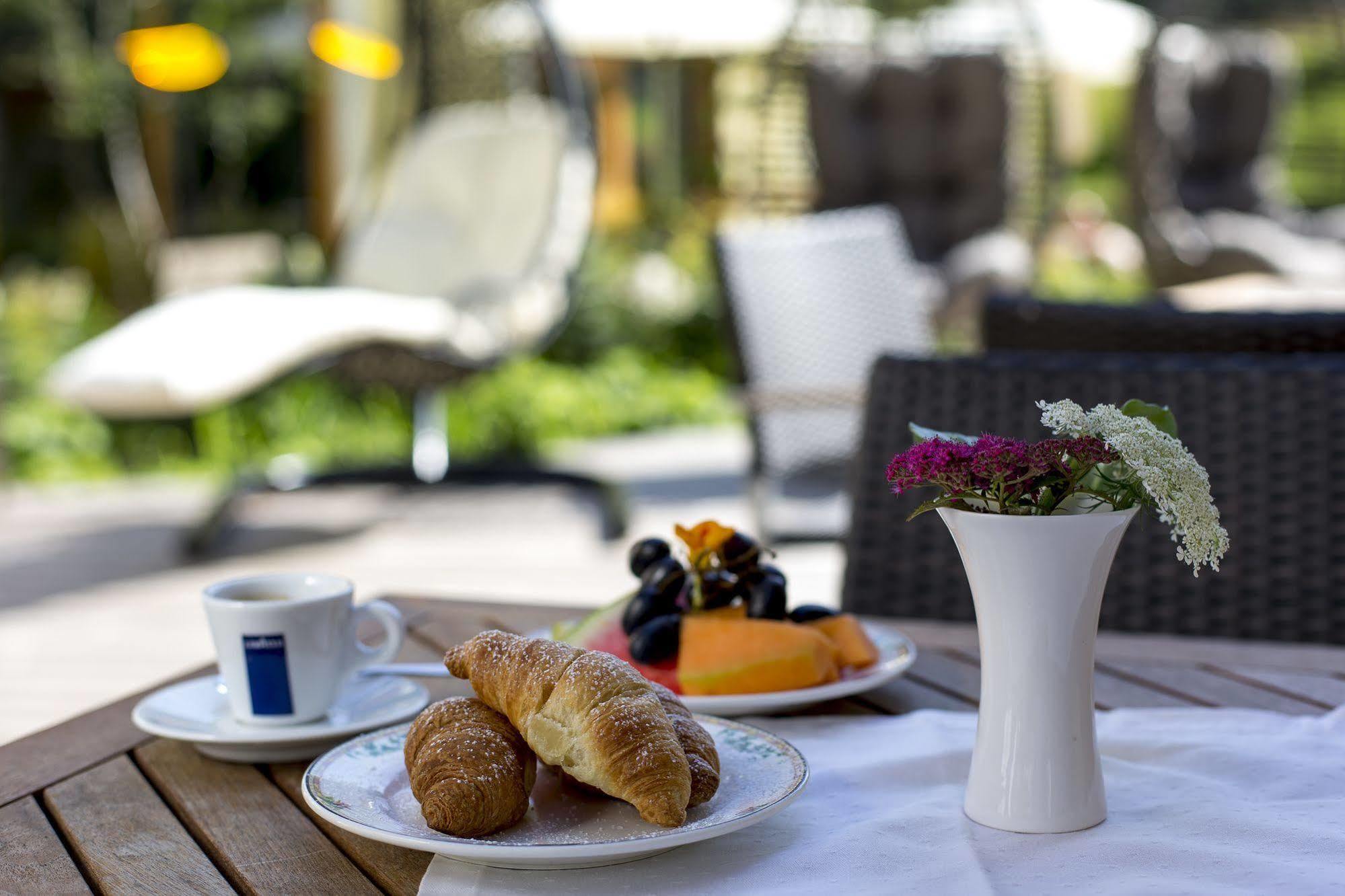 Family & Sporthotel Kaerntnerhof باد كلينكيرشهايم المظهر الخارجي الصورة